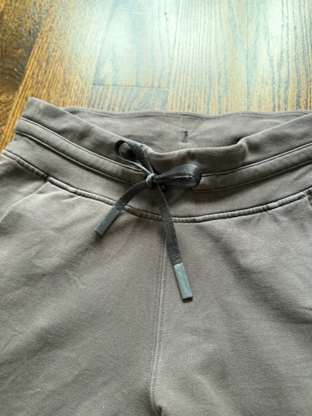 lululemon athletica Ready to Fleece Jogger in Graphite Grey - Picture 11 of 16
